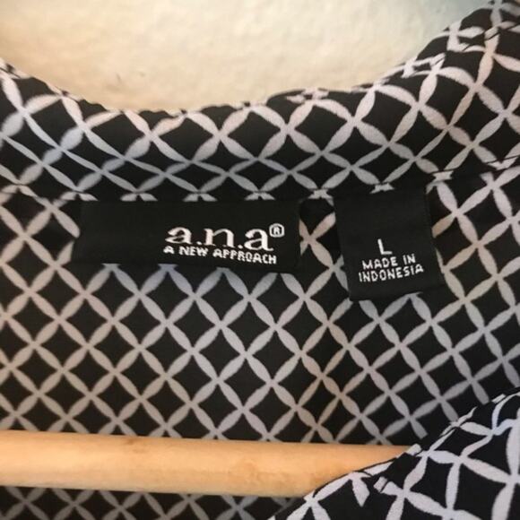 a.n.a.  Sheer Button Down Blouse Shirt Top Large - Picture 3 of 5